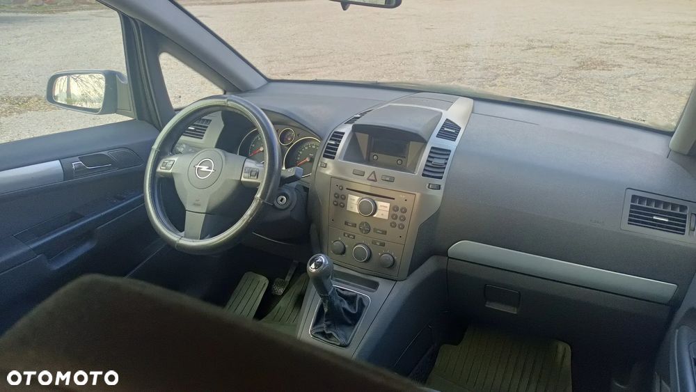 Opel Zafira - 5
