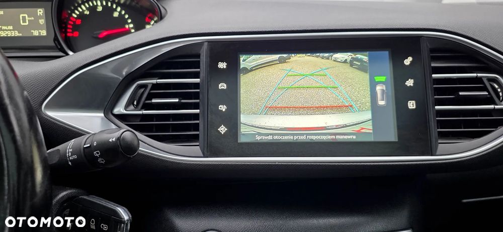 Peugeot 308 BlueHDi 120 EAT6 Stop & Start Allure - 23