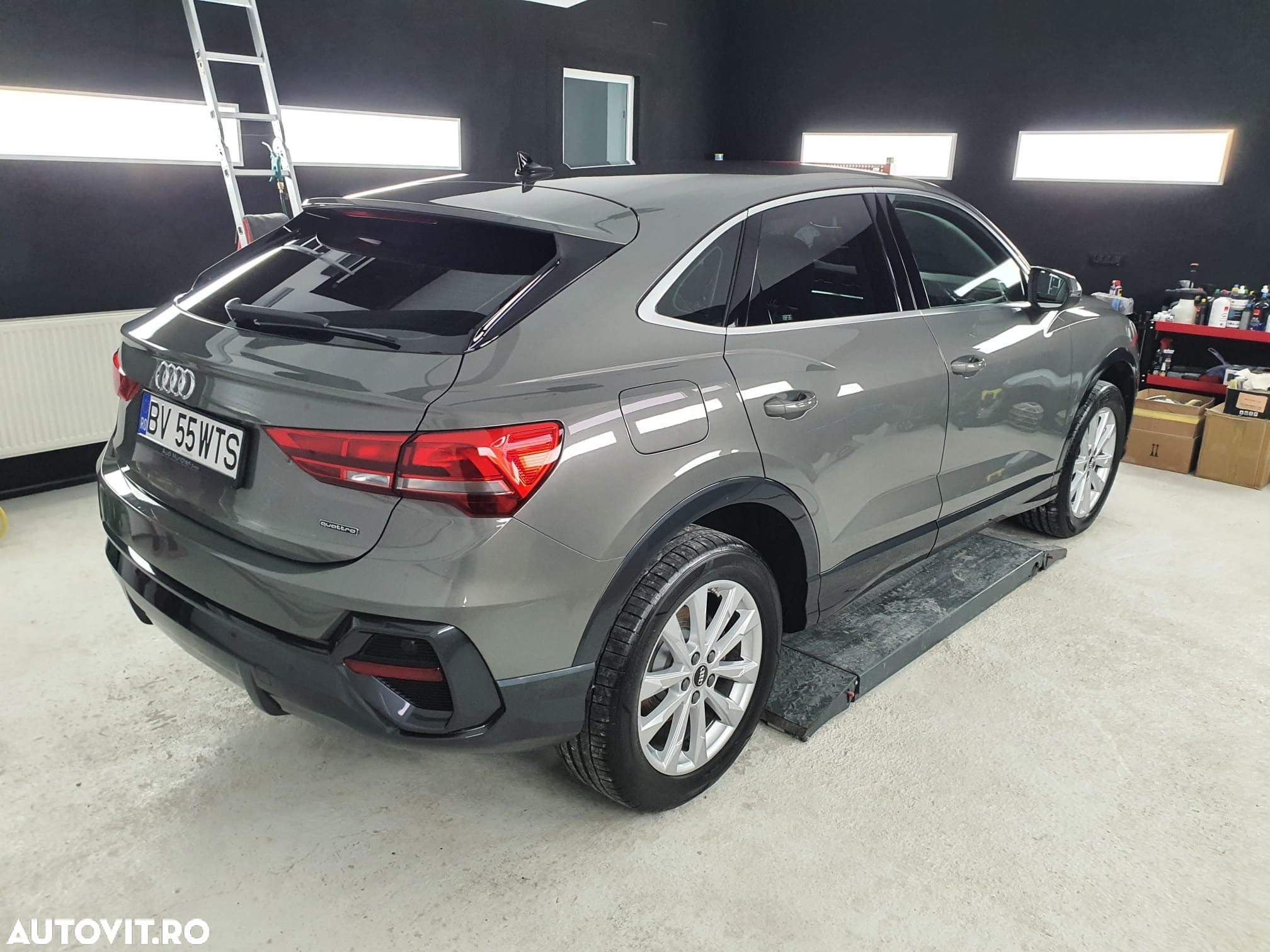 Audi Q3 Sportback 2.0 40 TDI quattro S tronic Basic - 2