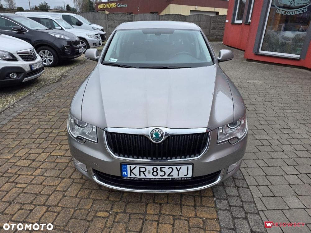 Skoda Superb - 4