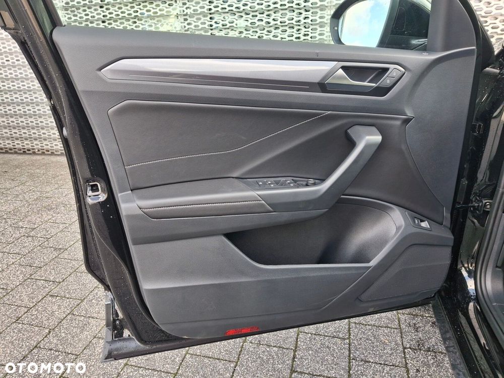 Volkswagen T-Roc 1.5 TSI Final Edition - 8