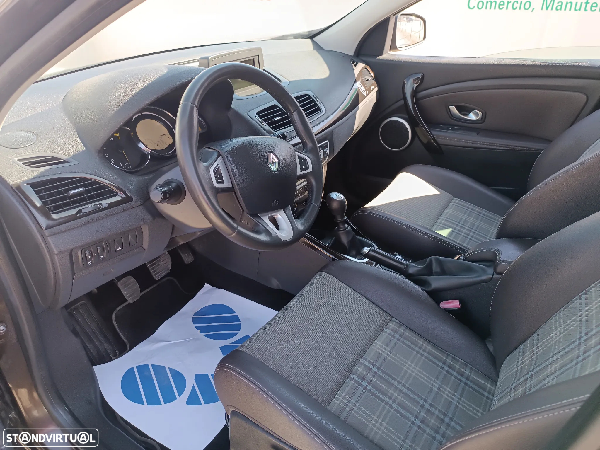 Renault Mégane TCe 130 Luxe - 18