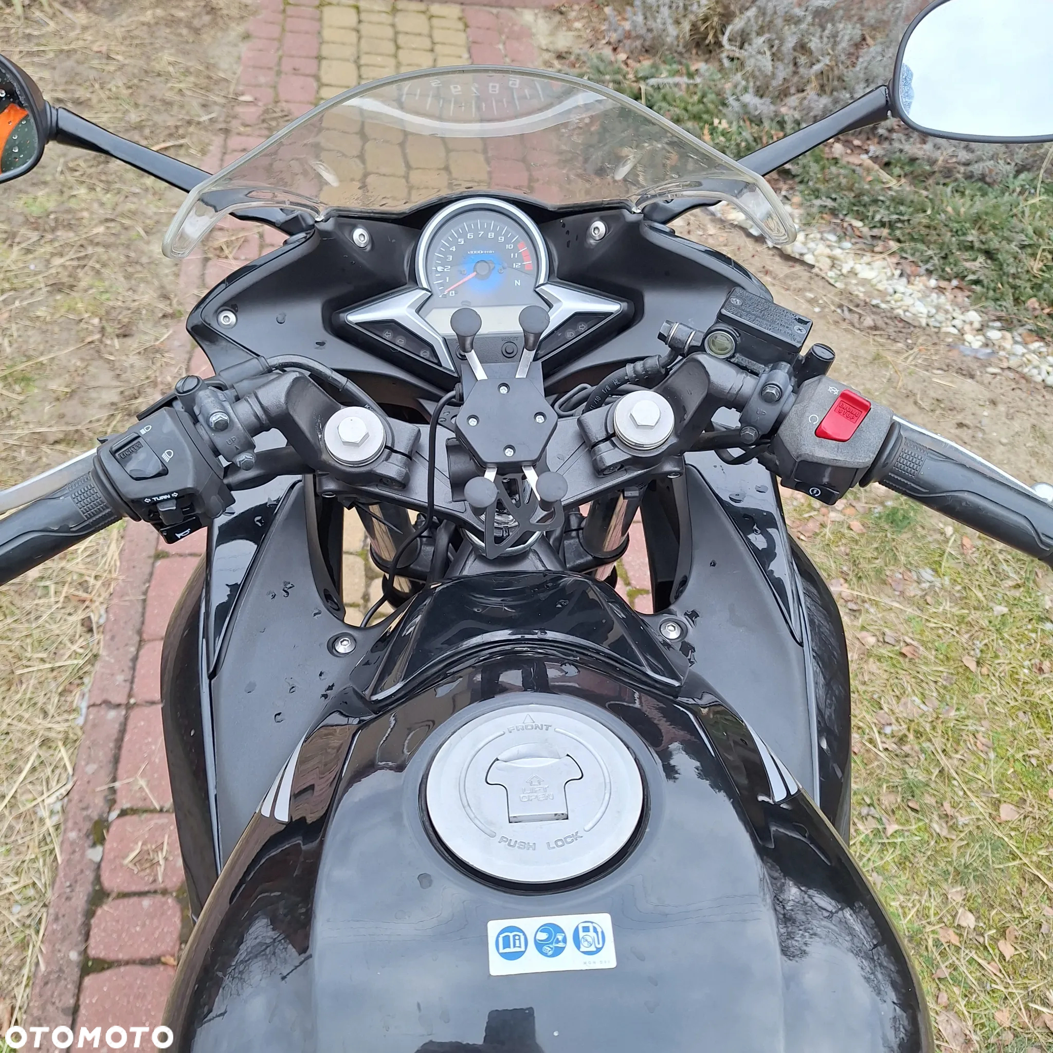 Honda CBR - 5