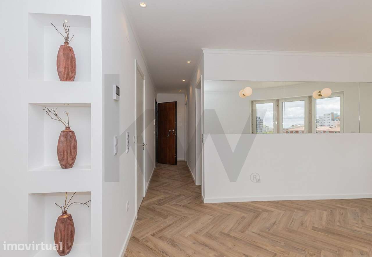 Apartamento T2  Totalmente Remodelado  para venda em Lisboa, Amoreiras - Grande imagem: 3/39