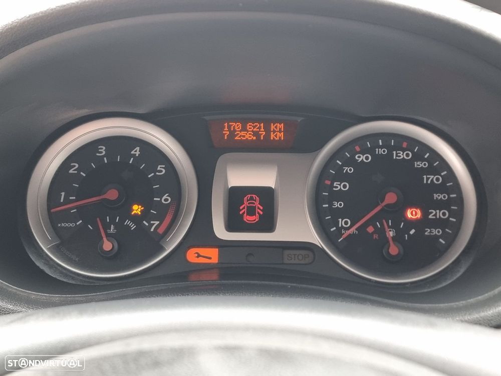 Renault Clio 1.2 16V Rip Curl - 18