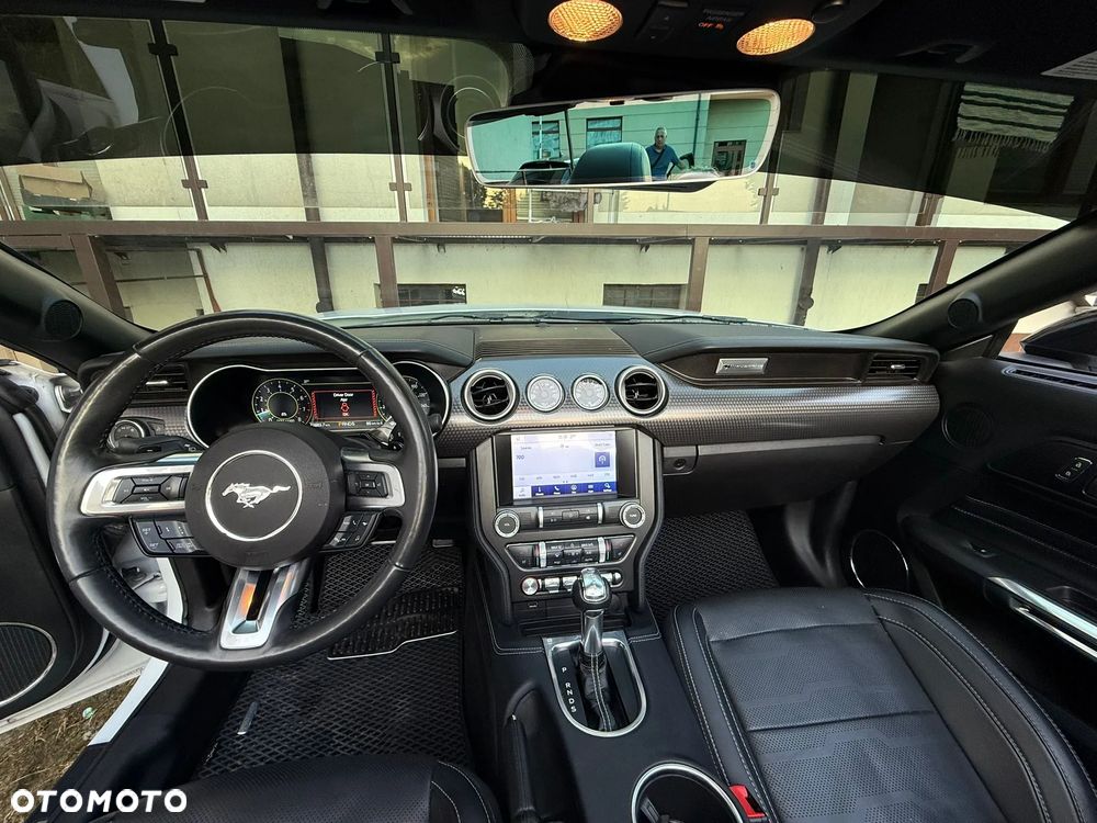 Ford Mustang Cabrio 2.3 Eco Boost - 10