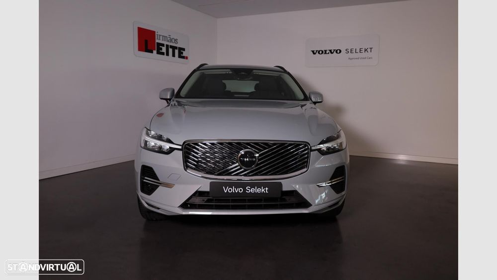 Volvo XC 60 2.0 T6 PHEV Core AWD - 3