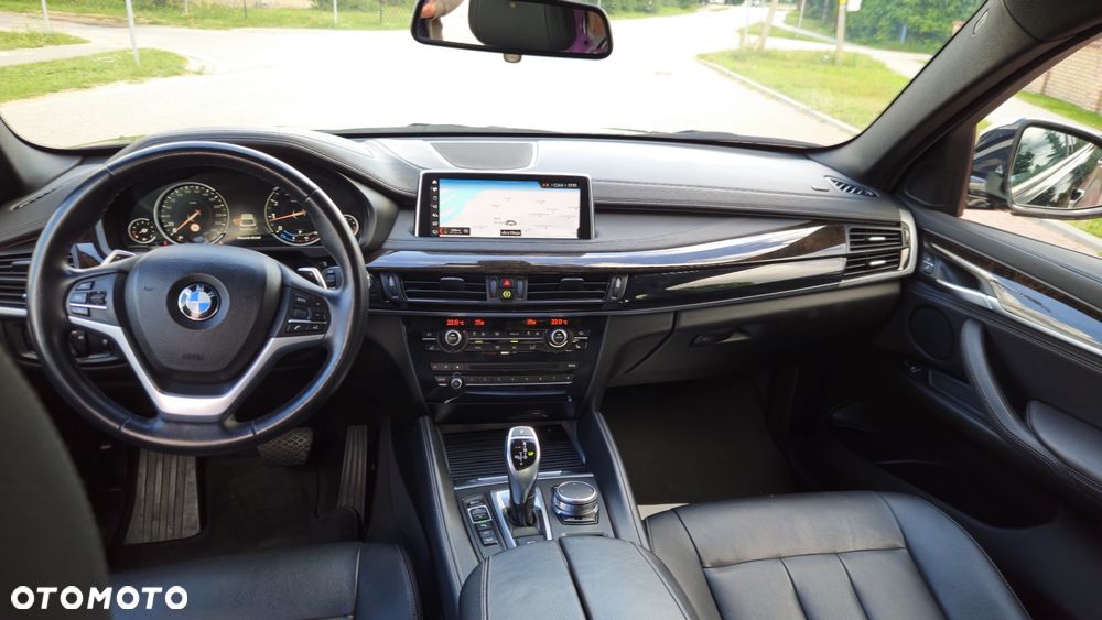 BMW X6 35i xDrive - 11