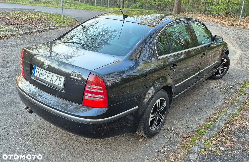 Skoda Superb 1.9 TDI Prestige Plus - 3