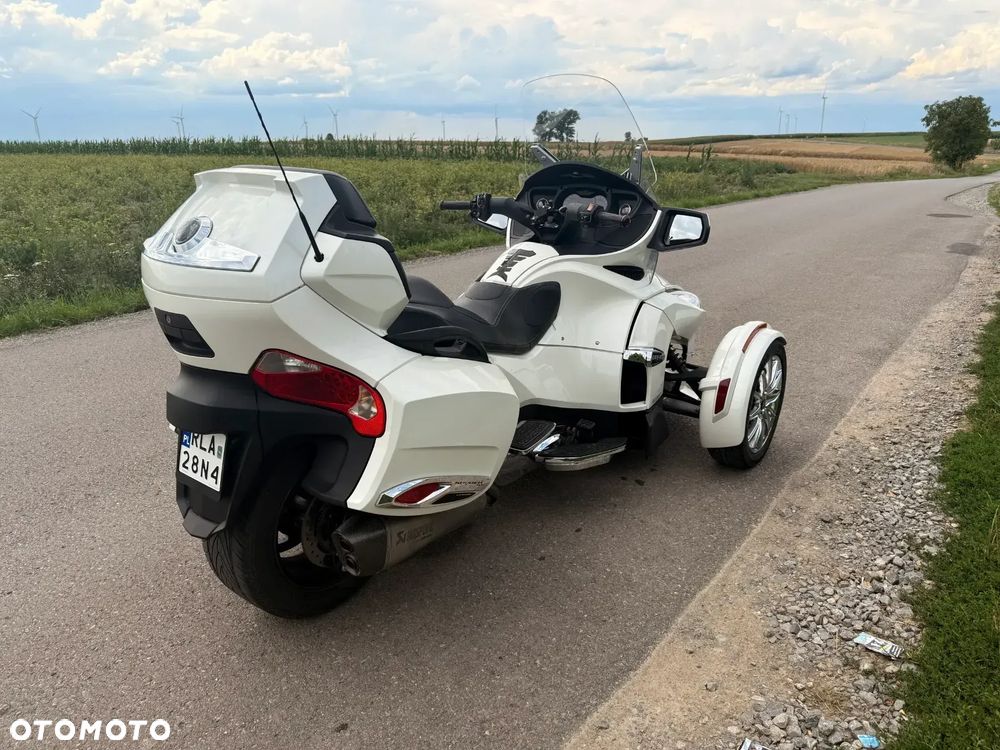 Can-Am Spyder - 3