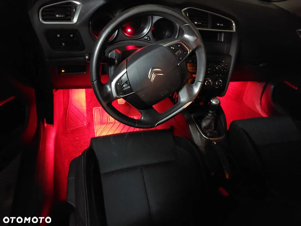 Citroën C4 1.6 HDi Equilibre - 13
