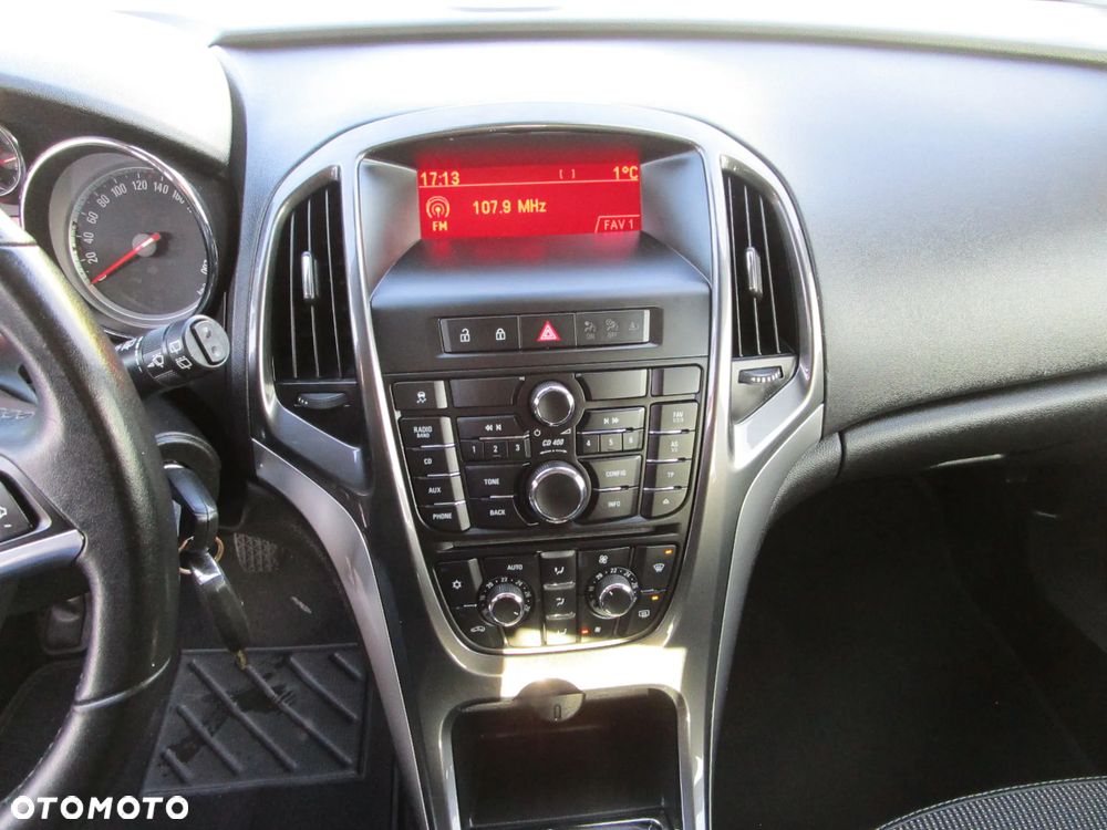 Opel Astra 1.4 T Cosmo - 33