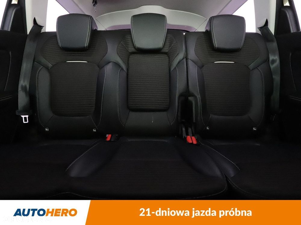 Renault Grand Scenic Gr 1.2 TCe Energy Zen - 16