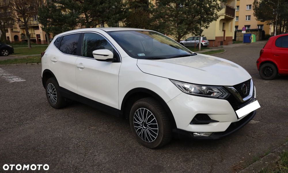 Nissan Qashqai 1.3 DIG-T N-Connecta - 6
