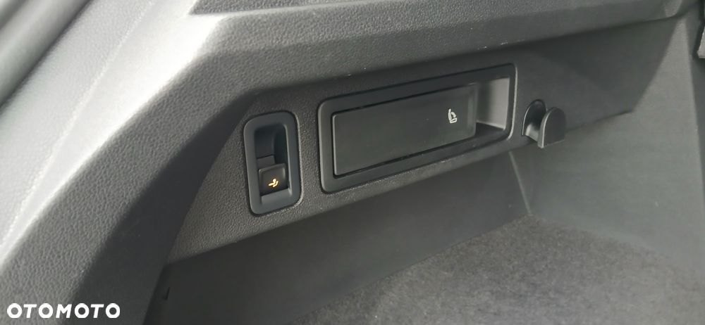 Volkswagen Tiguan 2.0 TDI SCR Join - 14