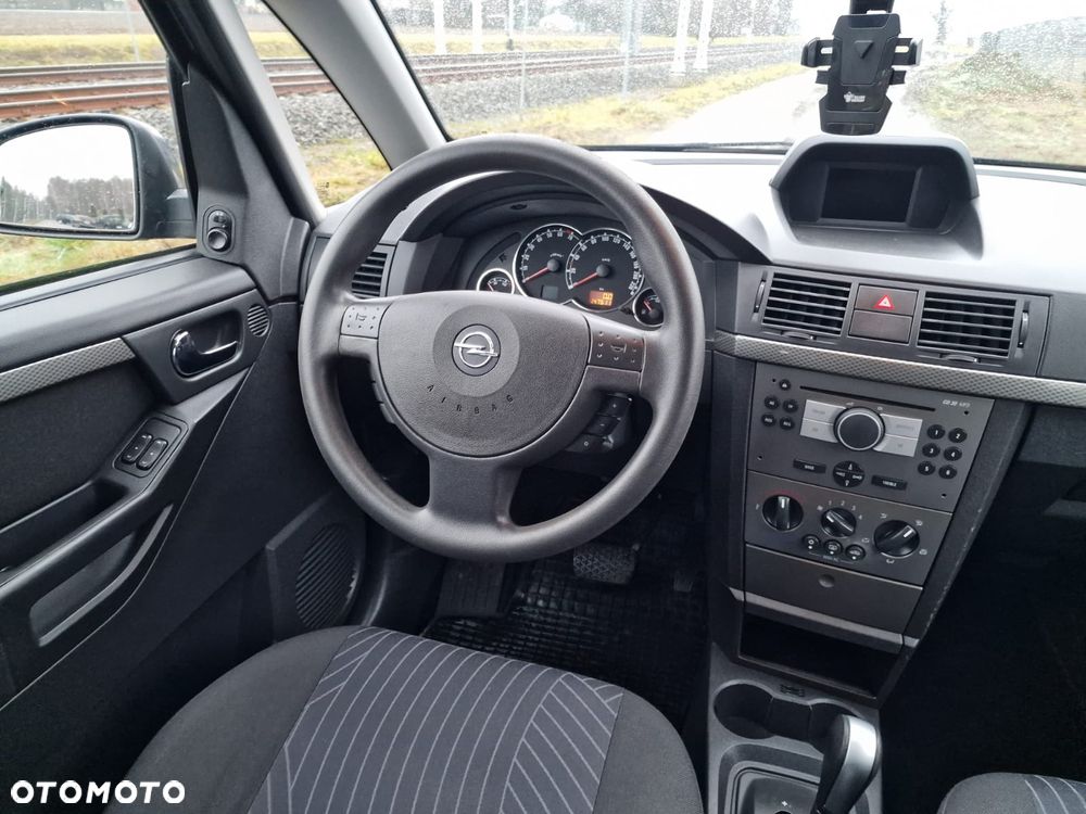 Opel Meriva 1.6 Cosmo MTA - 14