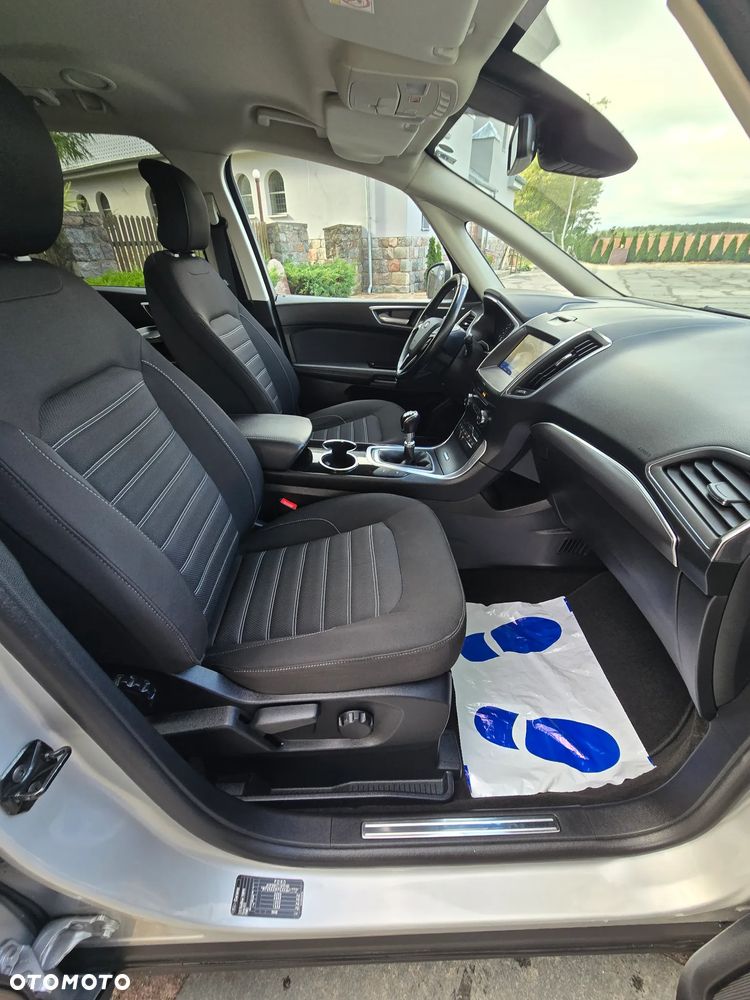 Ford Galaxy 2.0 EcoBlue Titanium - 25