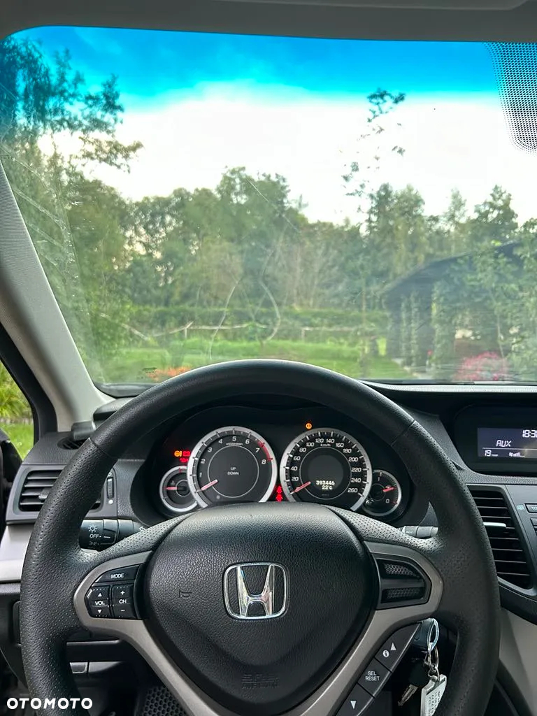 Honda Accord 2.0 Comfort - 15