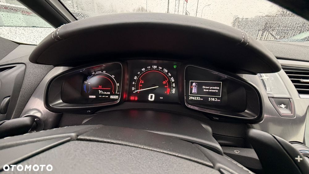 Citroën DS5 Hybrid4 EGS6 SportChic - 19