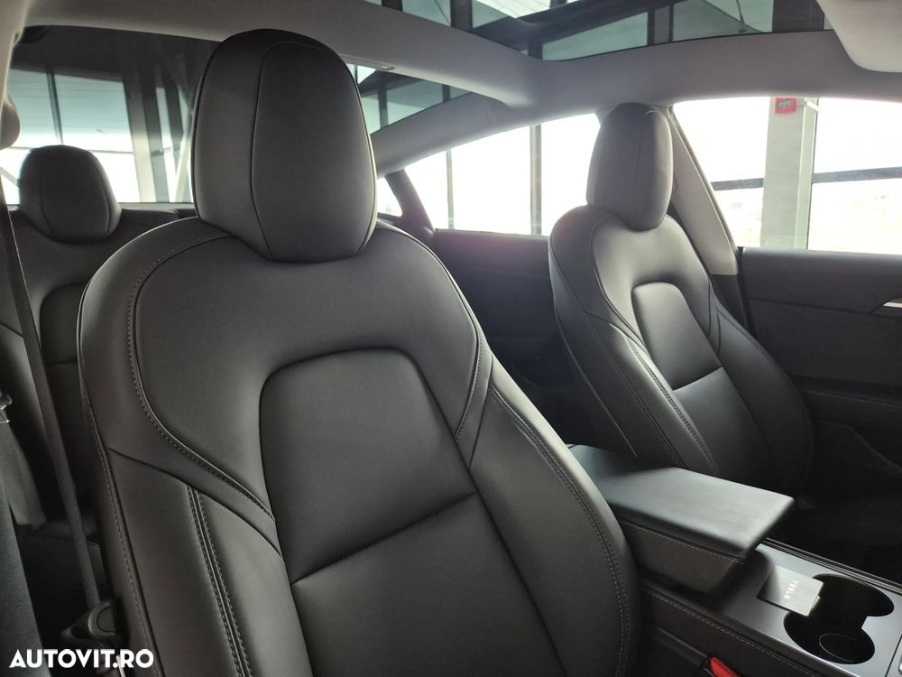 Tesla Model 3 Langstreckenbatterie Allradantrieb Dual Motor - 18