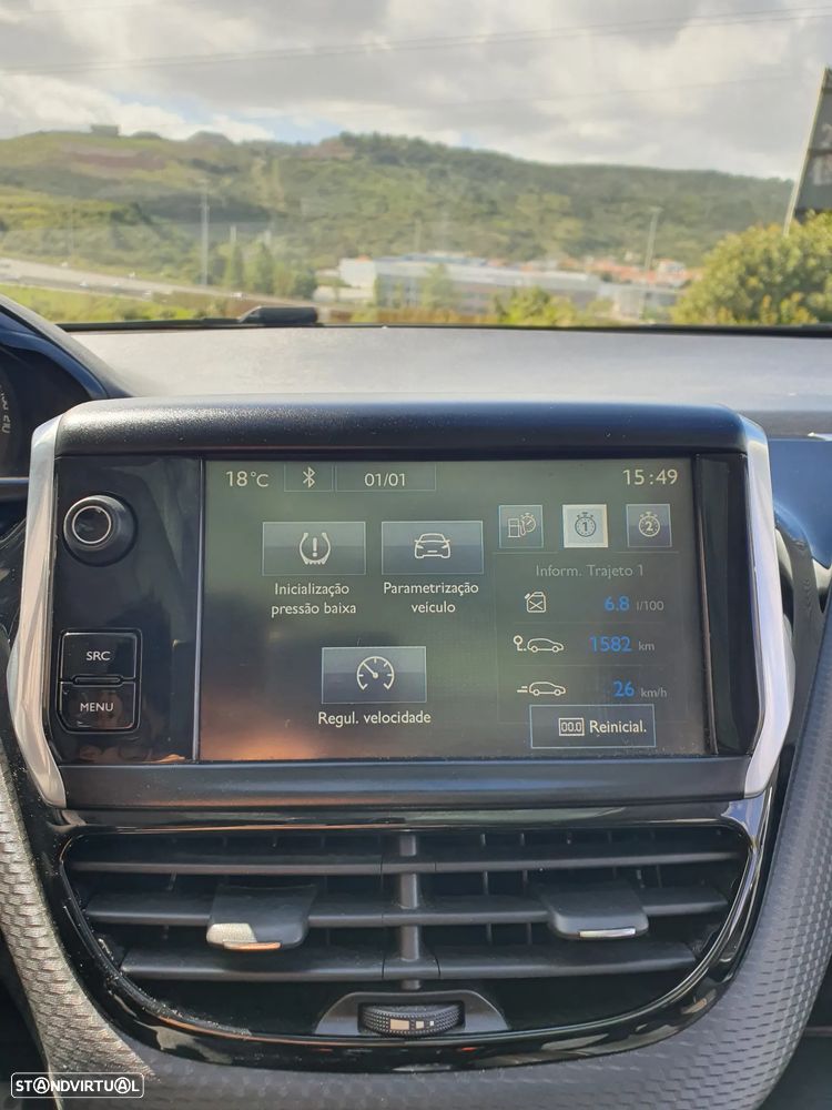 Peugeot 2008 PureTech 130 Stop&Start Allure - 45