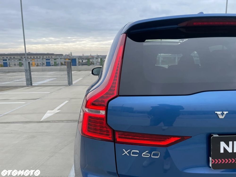 Volvo XC 60 T4 Geartronic RDesign - 18