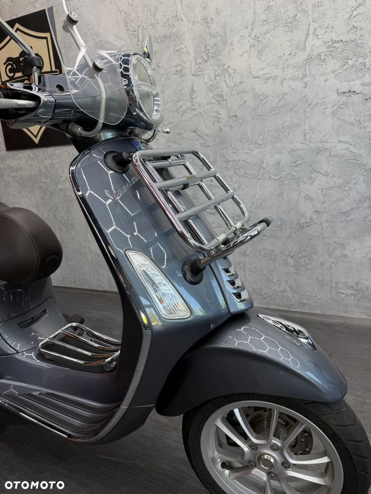 Vespa Primavera - 9