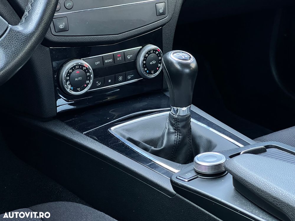 Mercedes-Benz C - 6