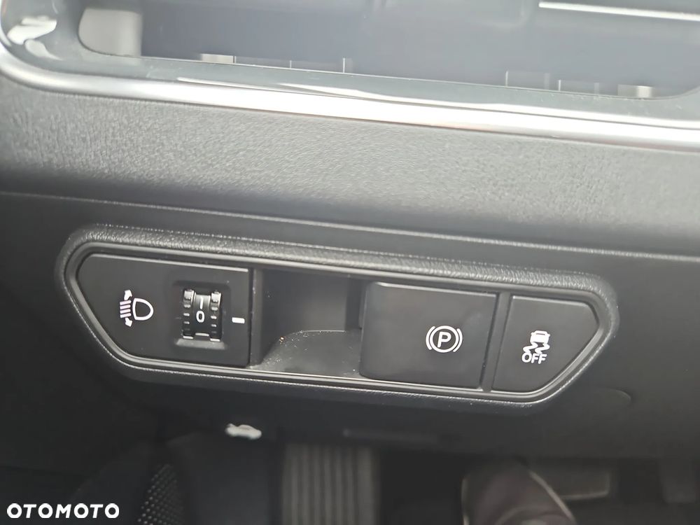 Kia K4 1.6 T-GDI L - 15