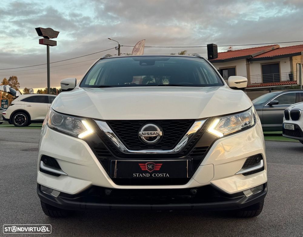 Nissan Qashqai 1.5 dCi N-Connecta J18 - 11