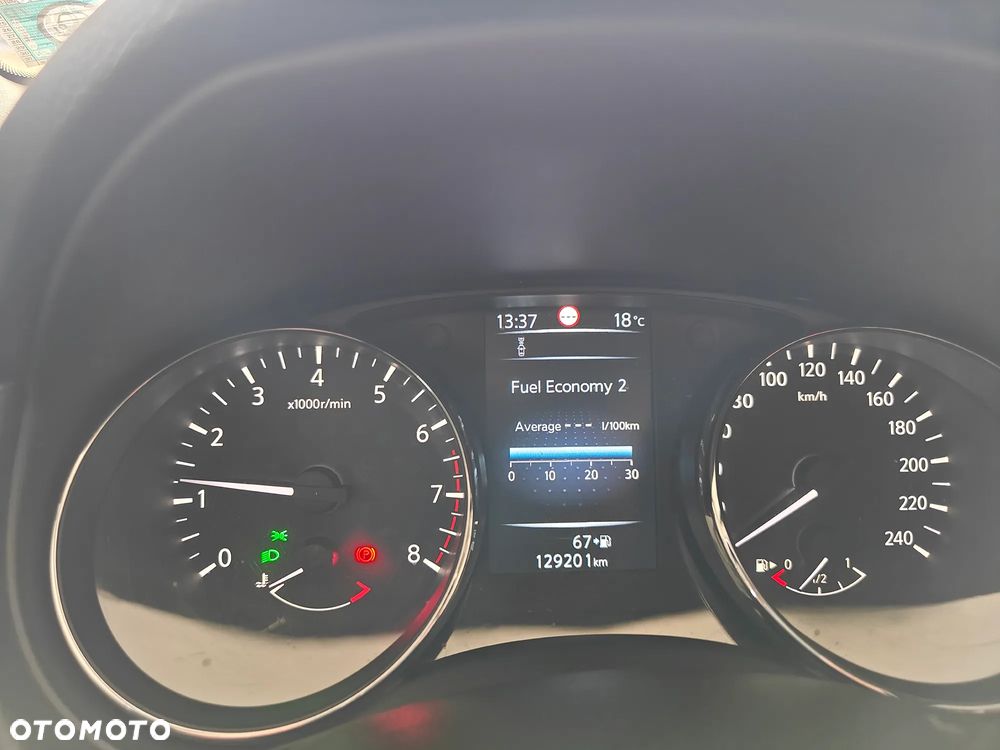 Nissan Qashqai 1.6 DIG-T N-Connecta - 6