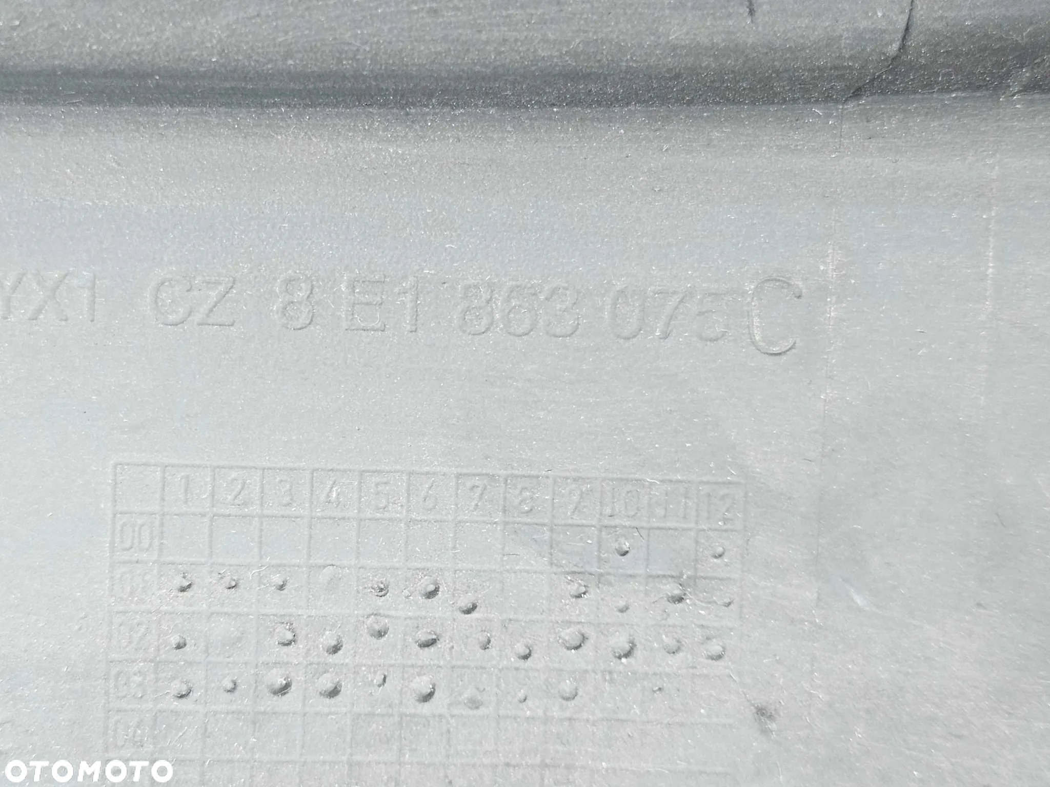 Schowek 8E1863075C Kierowcy Szary Swing Oslona pod Kierownice Europa Audi A4 B6 B7 - 35
