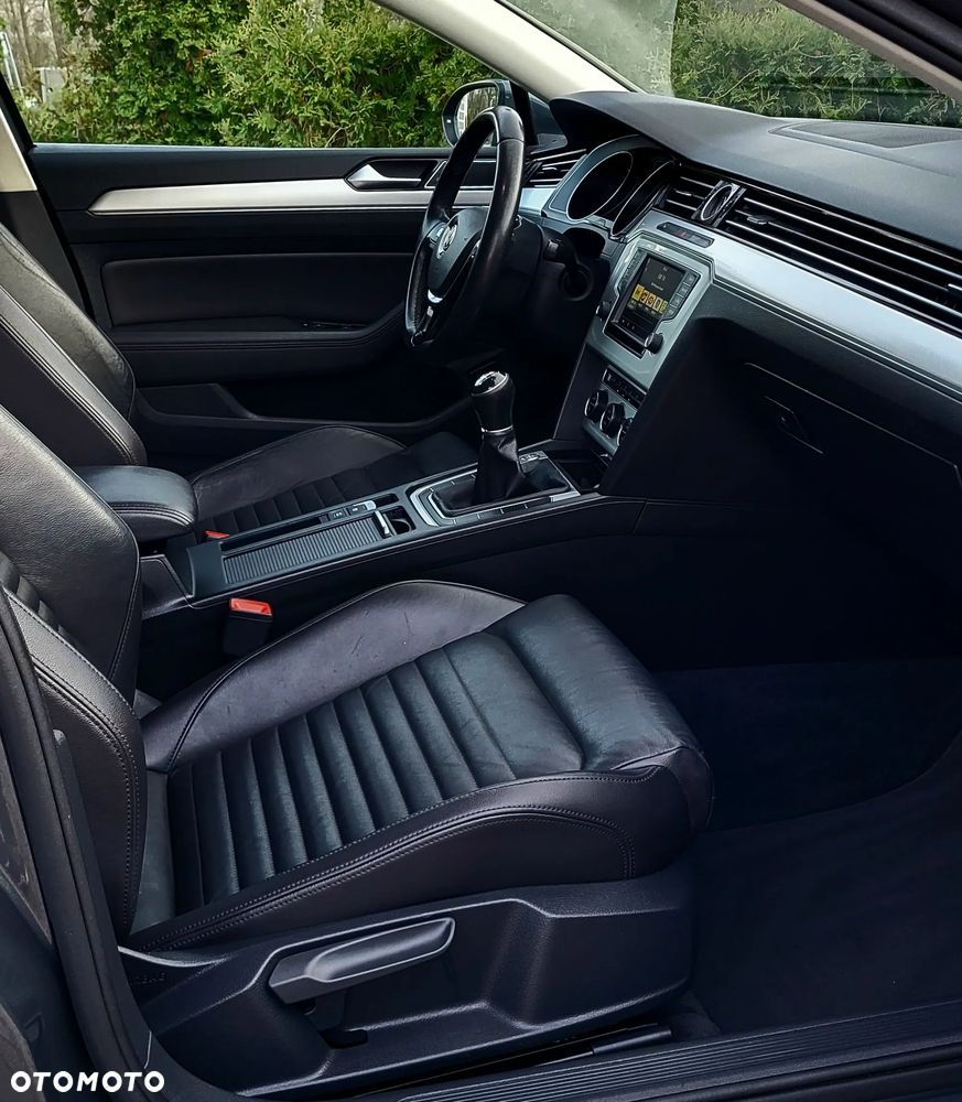 Volkswagen Passat - 7