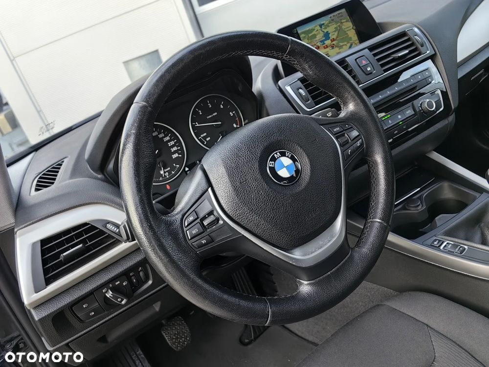 BMW Seria 1 116d EfficientDynamics Edition - 16
