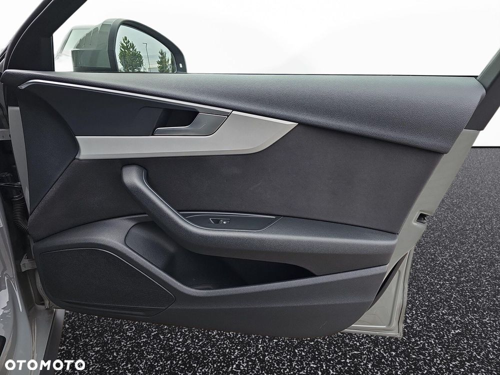 Audi A4 Allroad - 20