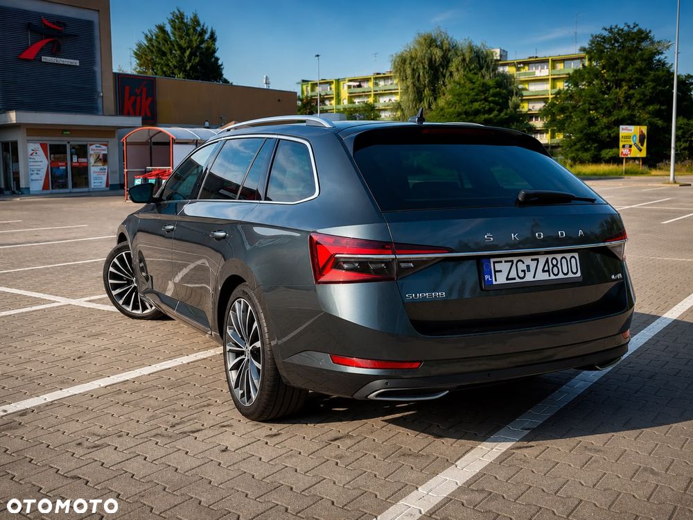 Skoda Superb 2.0 TDI SCR 4x4 L&K DSG - 4