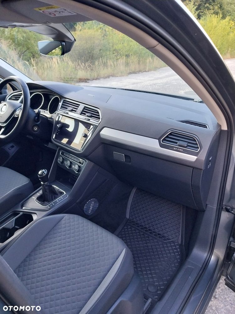 Volkswagen Tiguan 1.5 TSI EVO Comfortline - 5