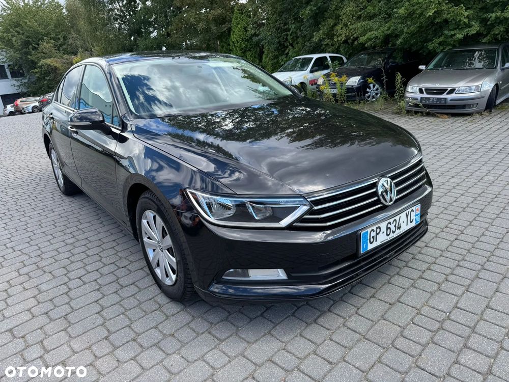 Volkswagen Passat - 3