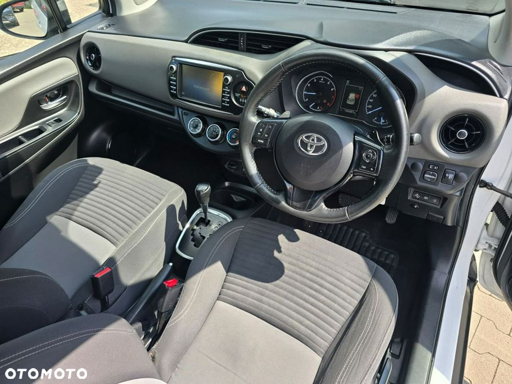 Toyota Yaris - 2