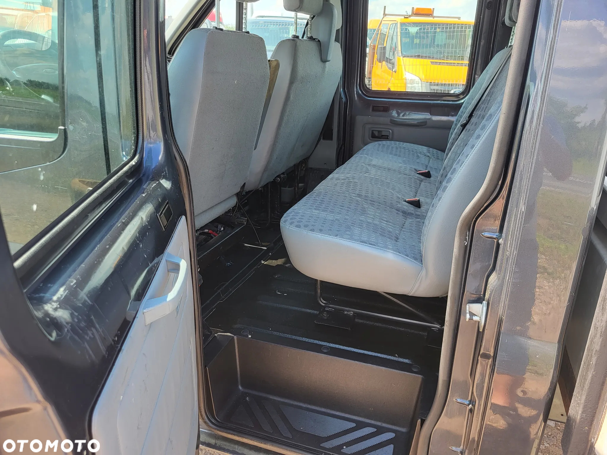Ford Transit - 29