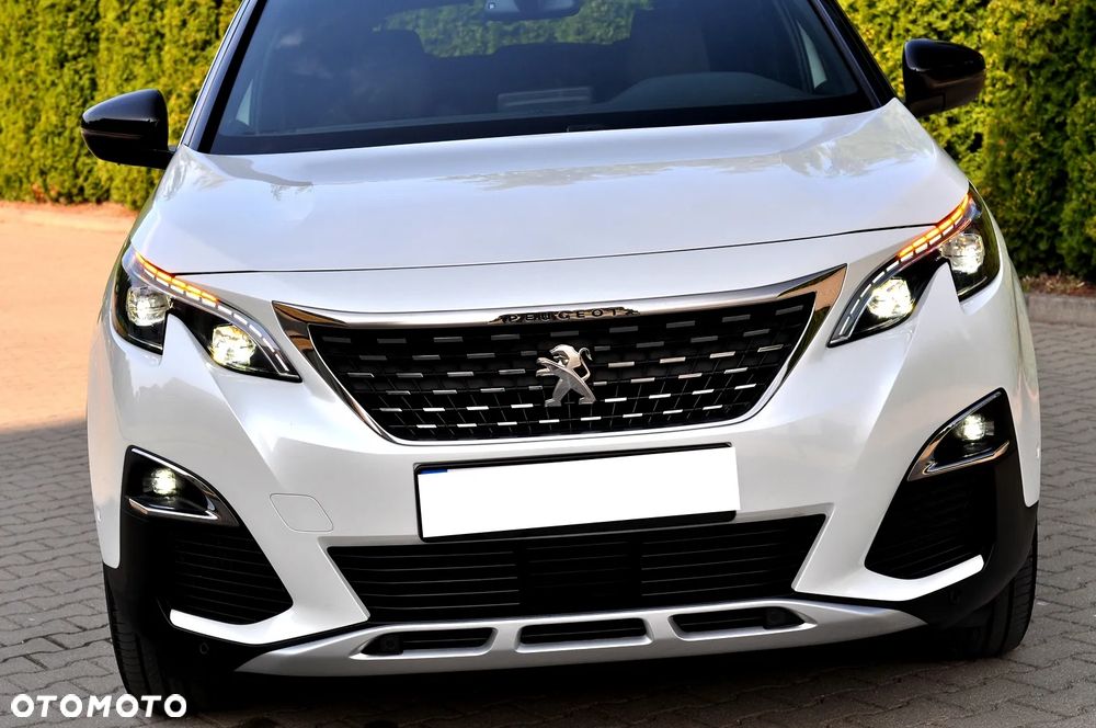 Peugeot 3008 1.2 PureTech Allure S&S - 5