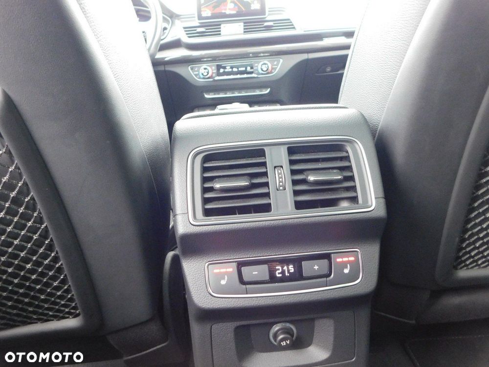 Audi SQ5 - 10