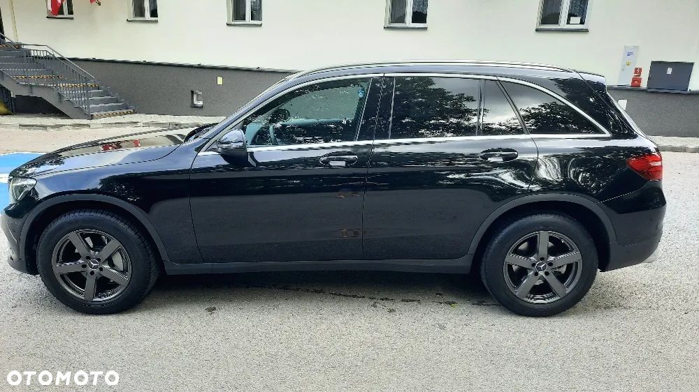 Mercedes-Benz GLC 250 4-Matic - 5