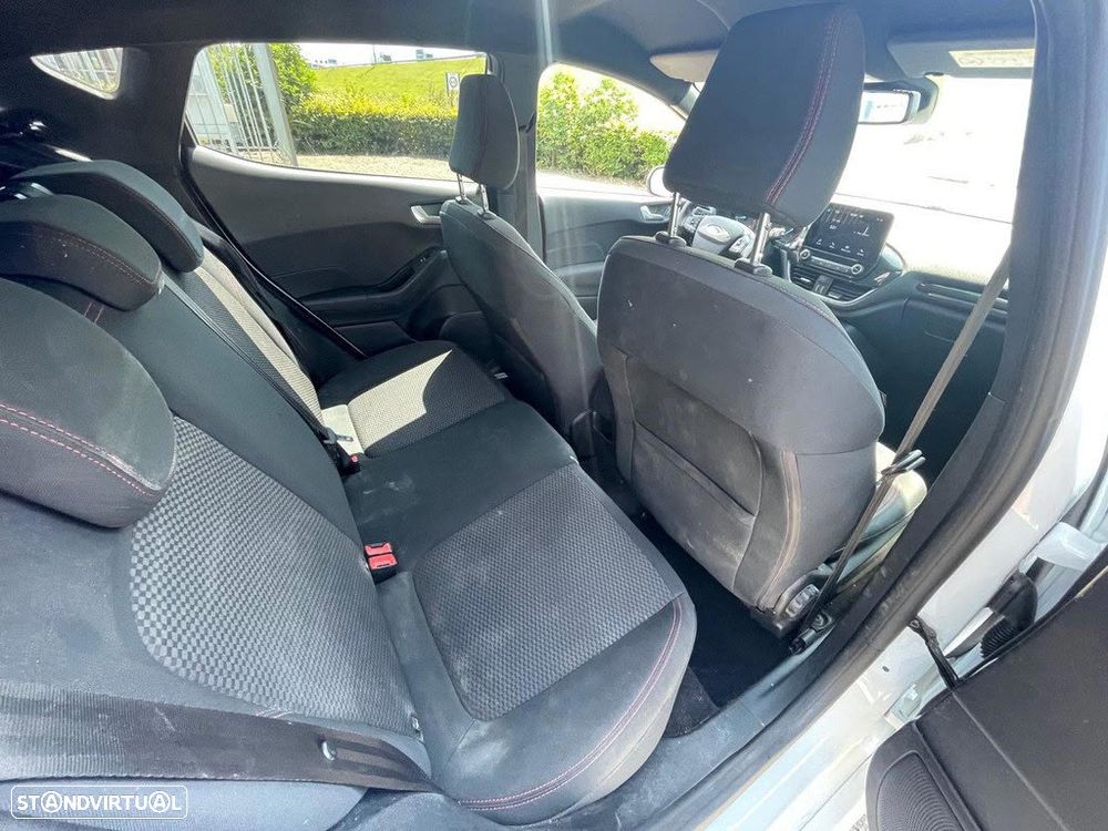 Ford Fiesta 1.0 EcoBoost S&S ST-LINE - 9
