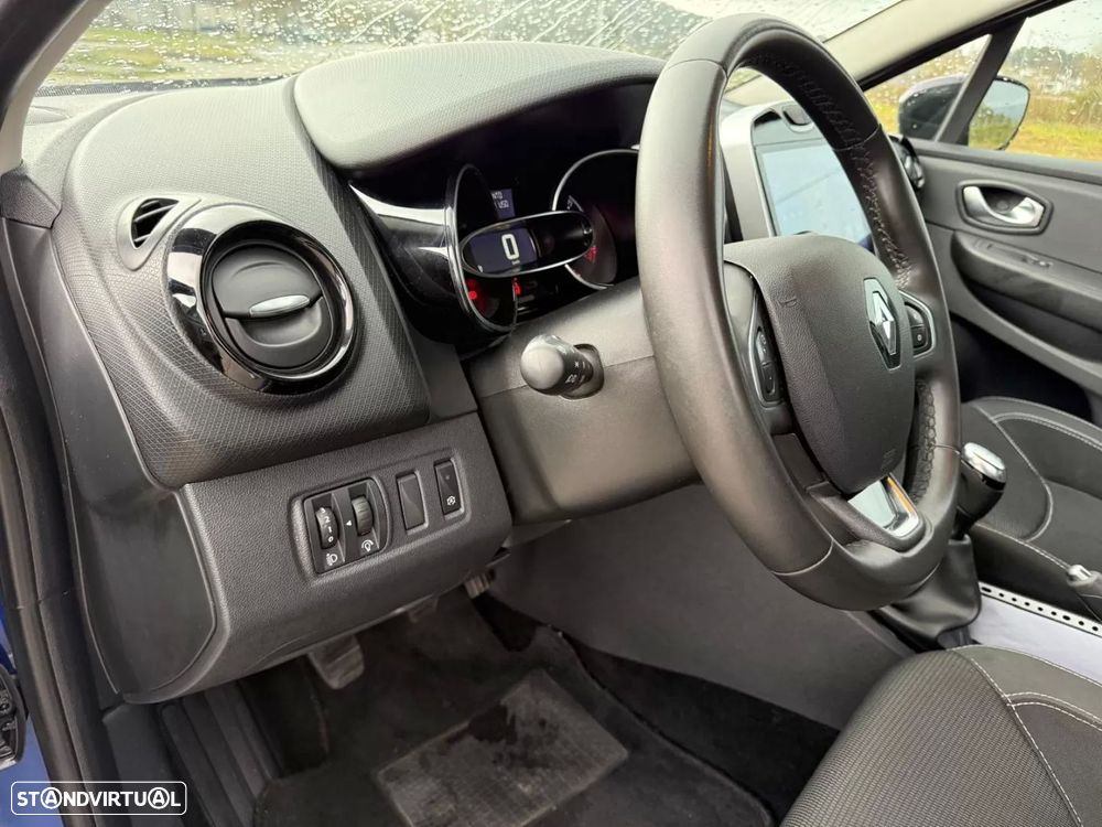 Renault Clio 1.5 dCi Limited EDition - 12