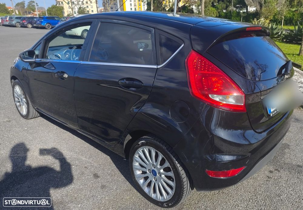 Ford Fiesta 1.5 TDCi Titanium - 2