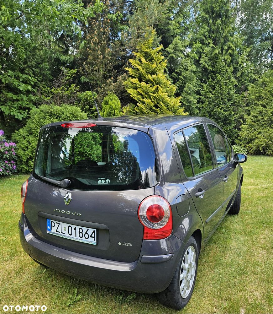 Renault Modus - 2