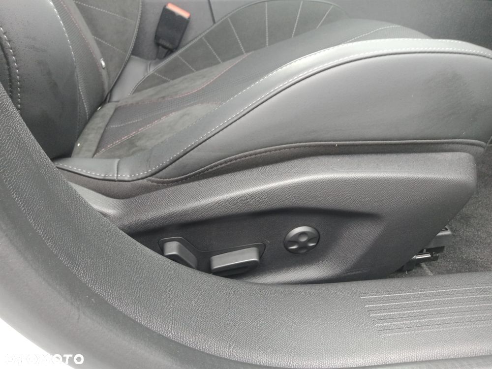 DS Automobiles DS 4 1.2 PureTech Performance Line - 29