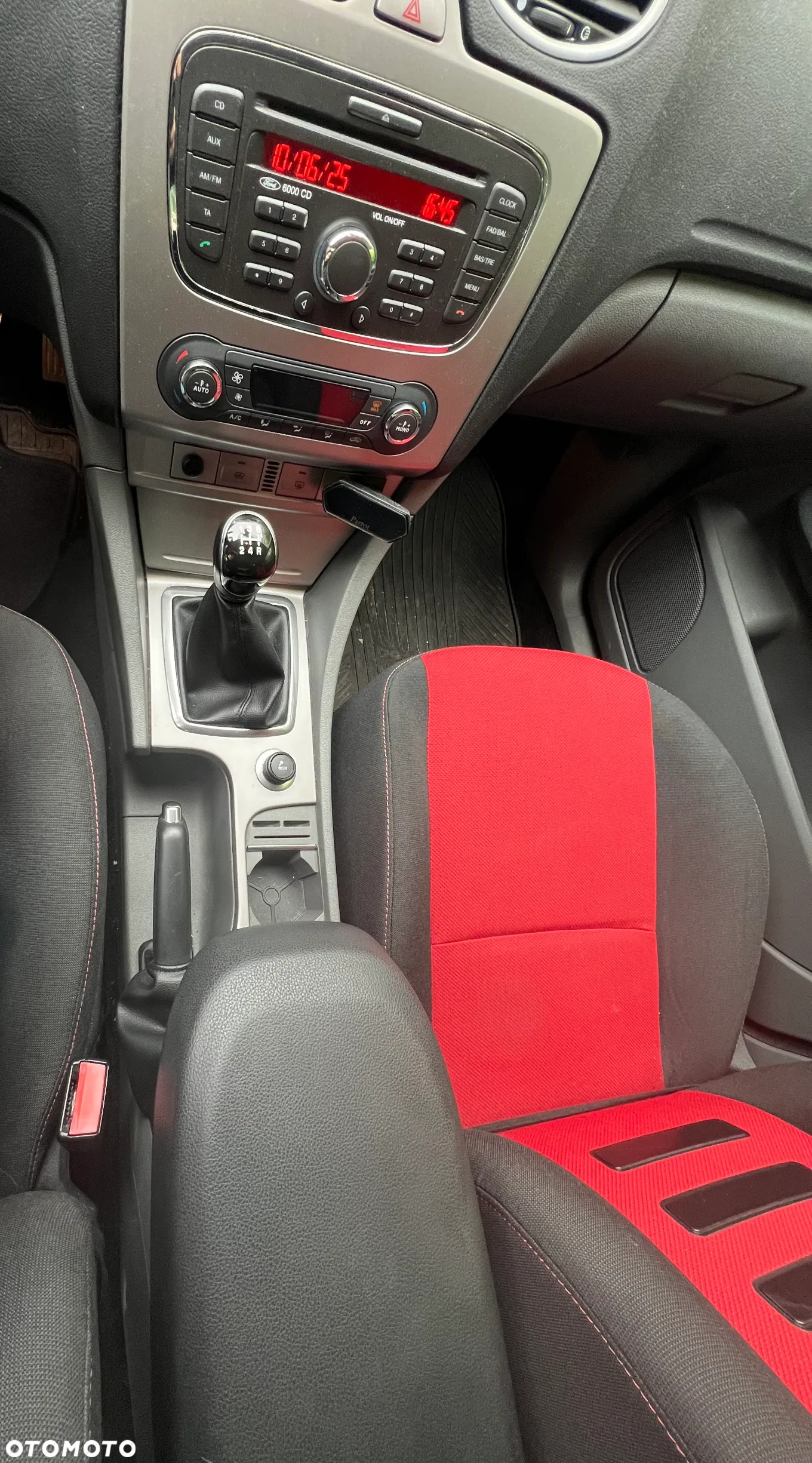 Ford Focus 1.6 Gold X - 11