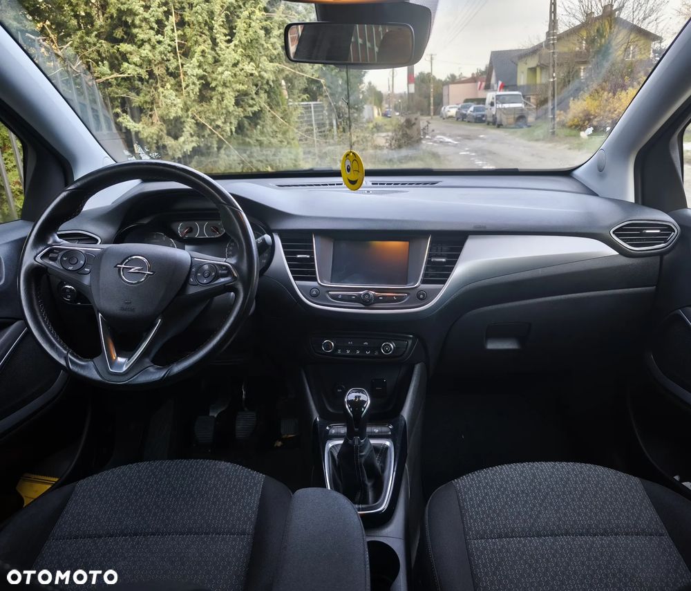 Opel Crossland X - 8